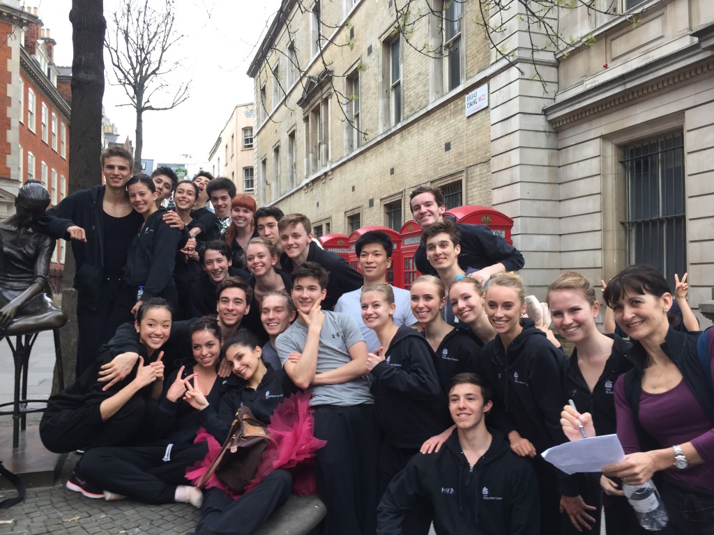 The students meet in covent garden before setting off for the airport