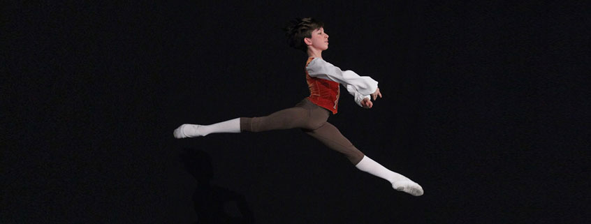 International scholar aron simon dancing