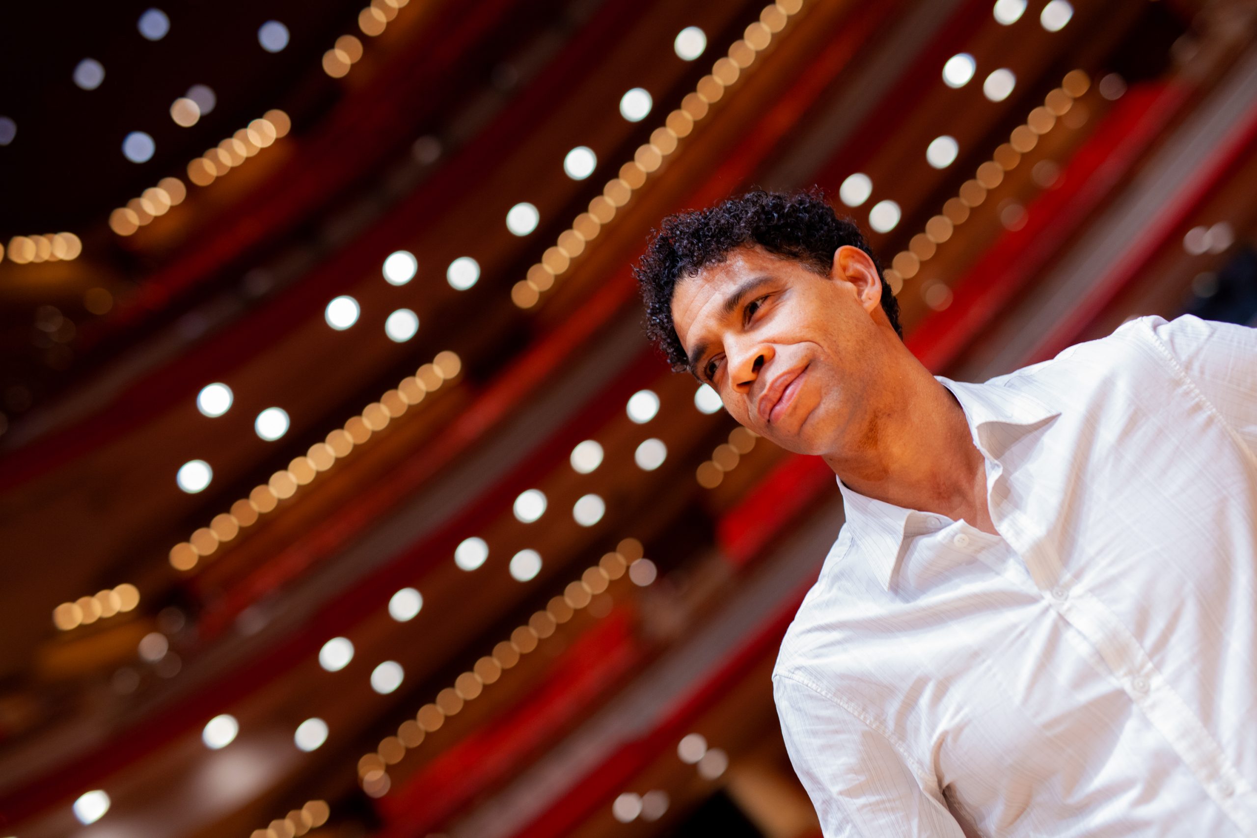 Carlos Acosta CBE ha sido nombrado miembro del consejo de administración de la Royal Ballet School. Carlos Acosta en el Birmingham Royal Ballet © Man Yee Lee