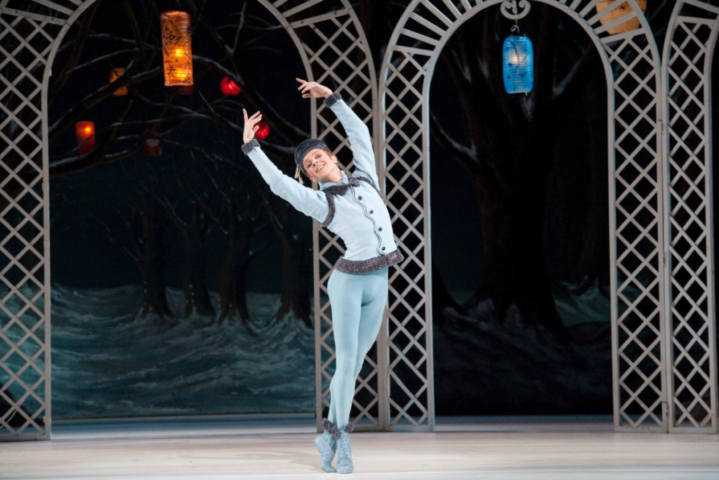 Steven McRae performing Frederick Ashton's The Blue Boy on stage at the Royal Opera House