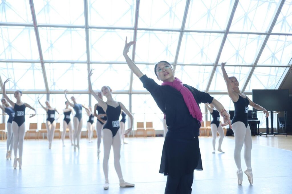 Shaping dance education in hong kong: irene lo’s role as an atap tutor 