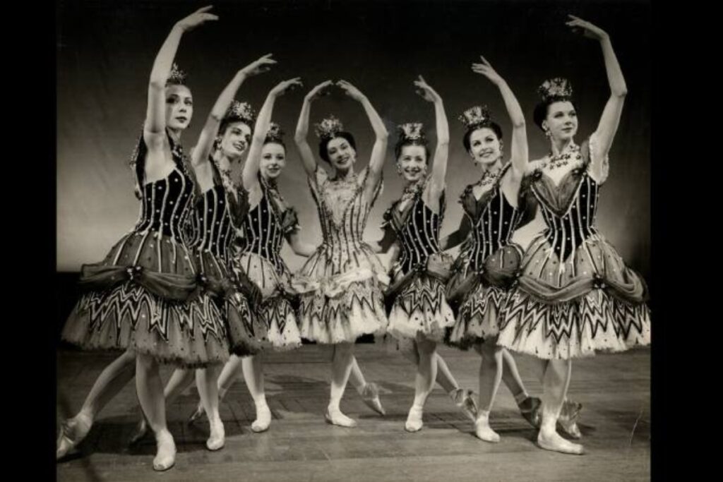 Above: photograph of frederick ashton’s birthday offering, 5 may 1956, l-r: svetlana beriosova, rowena jackson, elaine fifield, margot fonteyn (centre), nadia nerina, violetta elvin, beryl grey. Photo: roger wood © royal opera house. By kind permission roh collections. Source: the royal ballet school special collections.