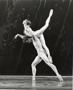 100 stories - anthony dowell and antoinette sibley 